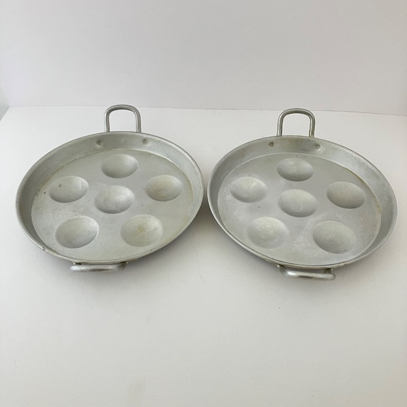 2 Vintage Escargot Plate French Aluminum Pur Tournus Unis Handled c1970's - Picture 4 of 8